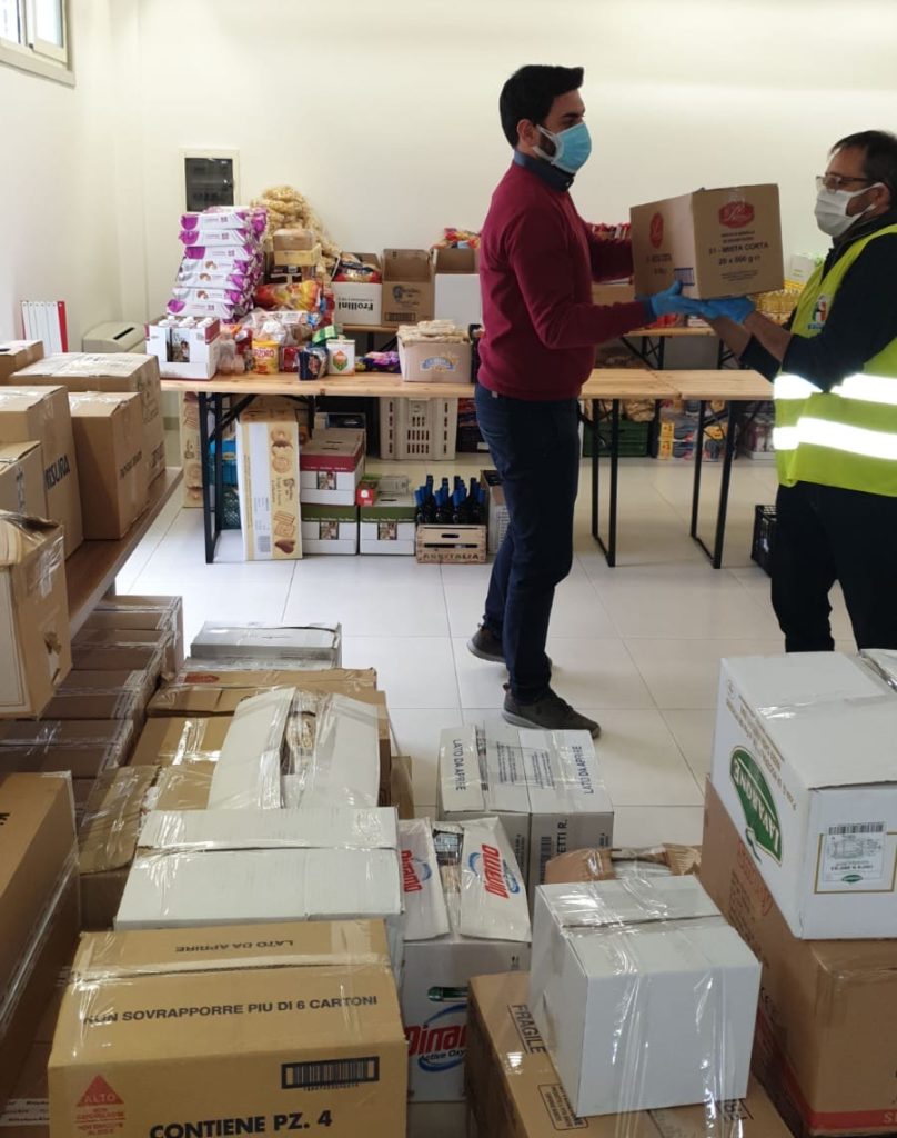 Associazione Filiera Italiana Nautica: 100 uova pasquali ai bimbi del Santobono Associazione Filiera Italiana Nautica: 100 uova pasquali ai bimbi del Santobono