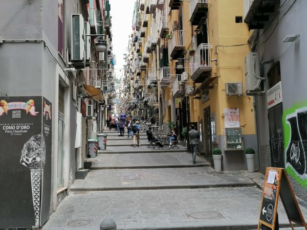 Massimo Ranieri protagonista del video augurale alla città per la ripartenza [VIDEO]