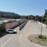 Lockdown in Campania, chiusura dei mercatini rionali e supermercati aperti con code