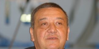 Lutto nel mondo dello spettacolo, è morto Mimmo Sepe: aveva 65 anni