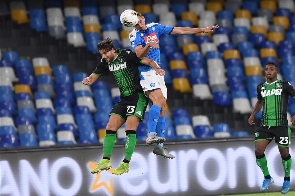 Calcio Napoli, successo azzurro al San Paolo. Gol di Hysaj e Allan