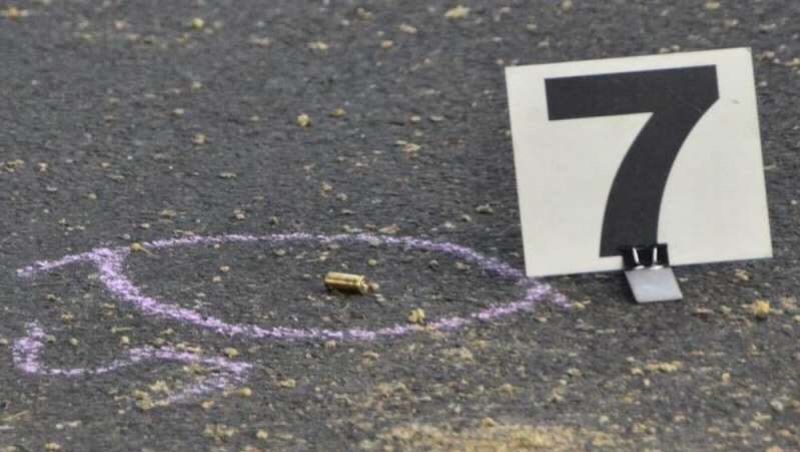 Omicidio a Casoria: un 18enne è stato ucciso con quattro colpi di pistola