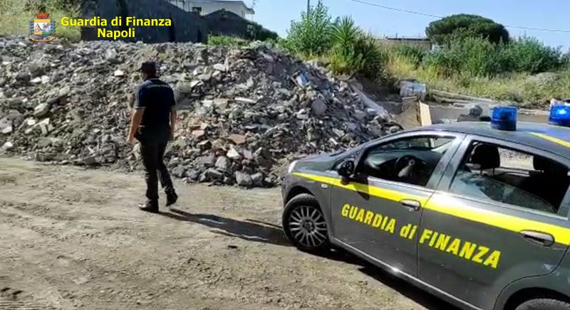 Ercolano: Guardia di Finanza sequestra 150 tonnellate di rifiuti speciali