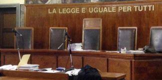 Stralciato il debito di un padre separato: riconosciuta infedeltà finanziaria coniugale