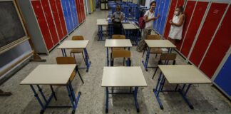 Scuola in Campania, adesso è ufficiale: si torna in classe il 24 settembre