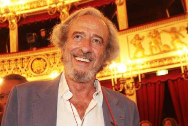 Attori napoletani: ecco i più famosi del cinema, teatro e televisione