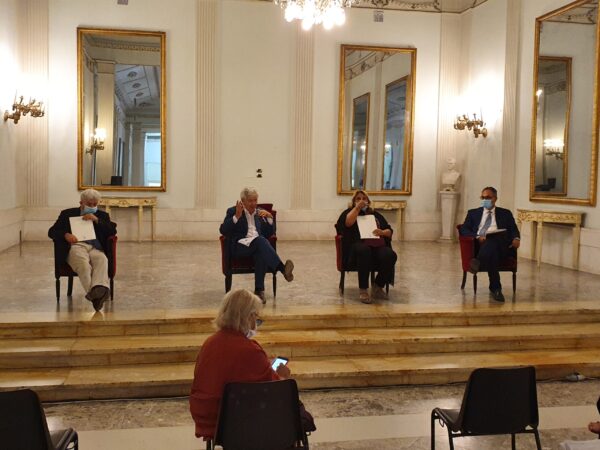 Teatro San Carlo: "Invito a Corte", rassegna di musica, danza e conversazioni