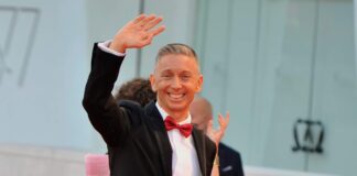Venezia 77 è uno degli ultimi appuntamenti dell’estate per il guru di Tisanoreica che presto tornerà sul set di due trasmissioni di grande successo.