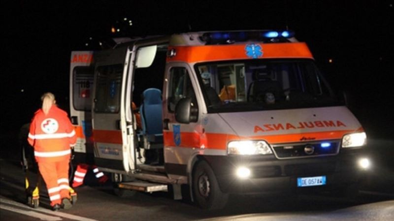 Somma Vesuviana, incidente stradale sulla Statale 268: 5 feriti