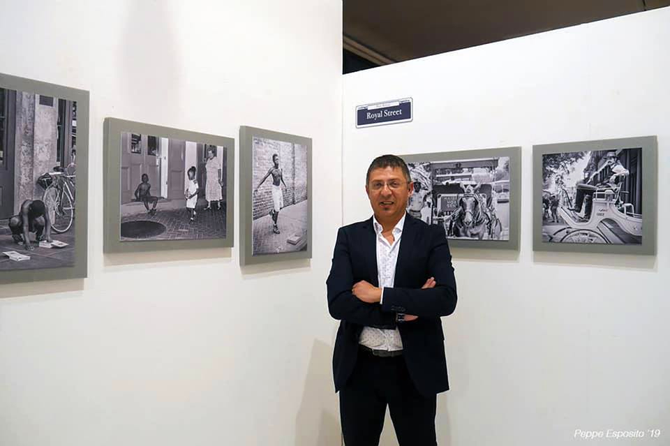 FotoartinGarage, parte a Pozzuoli la rassegna di fotografia diretta da Gianni Biccari FotoartinGarage, parte a Pozzuoli la rassegna di fotografia diretta da Gianni Biccari