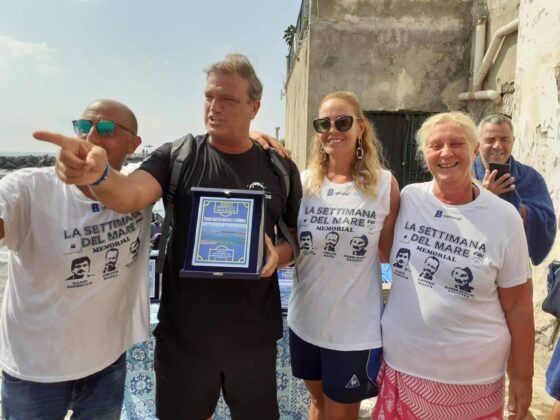 Pallanuoto al Borgo Marechiaro: i vincitori del torneo master maschile e femminile