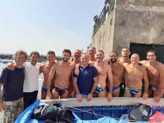 Pallanuoto al Borgo Marechiaro: i vincitori del torneo master maschile e femminile