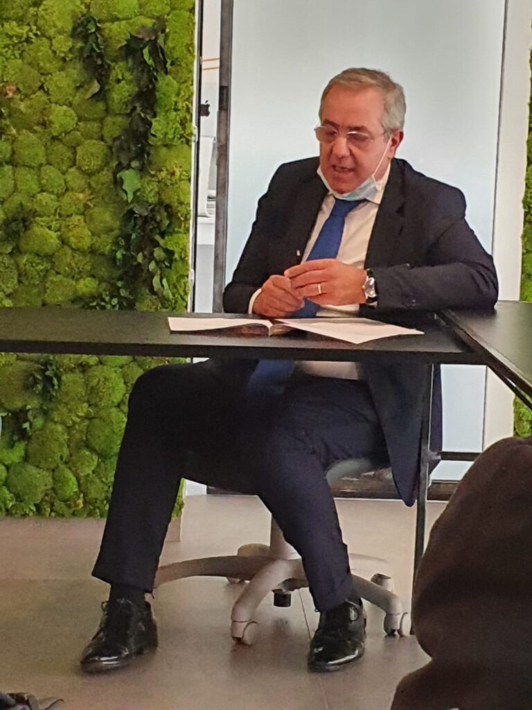 “The Spark Creative Hub”, lo spazio culturale nel cuore di Napoli “The Spark Creative Hub”, lo spazio culturale nel cuore di Napoli