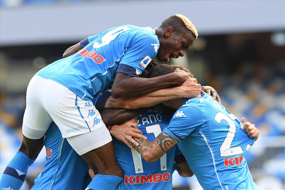 Un Napoli sontuoso schianta l’Atalanta 4-1. Superiorità fisica, tecnica e tattica