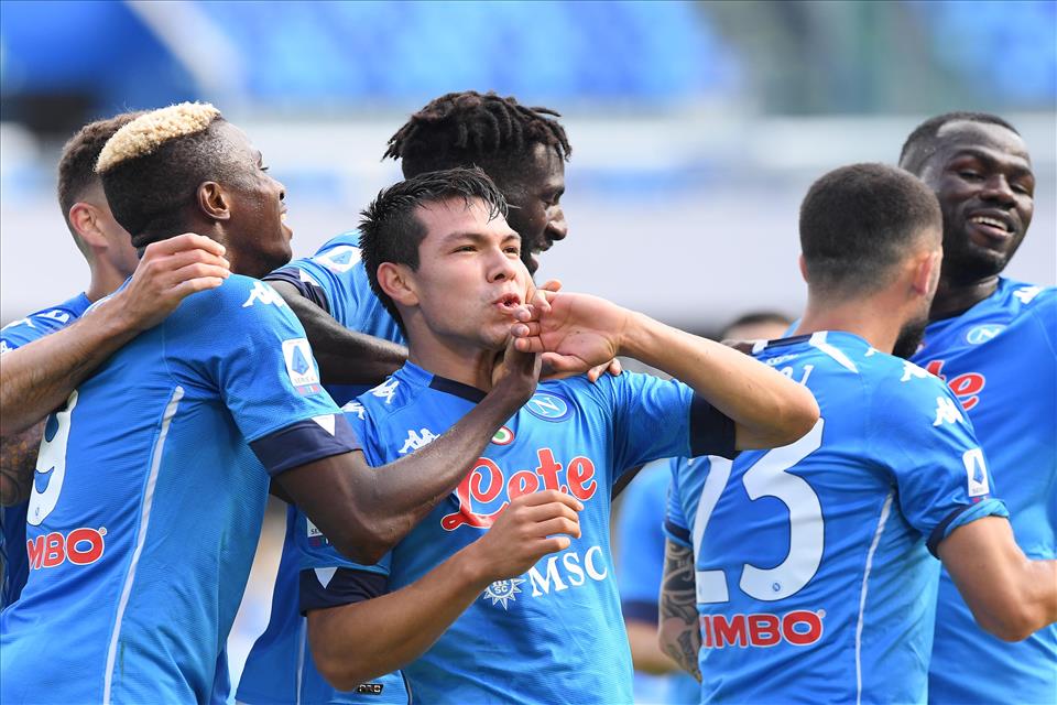 Un Napoli sontuoso schianta l’Atalanta 4-1. Superiorità fisica, tecnica e tattica