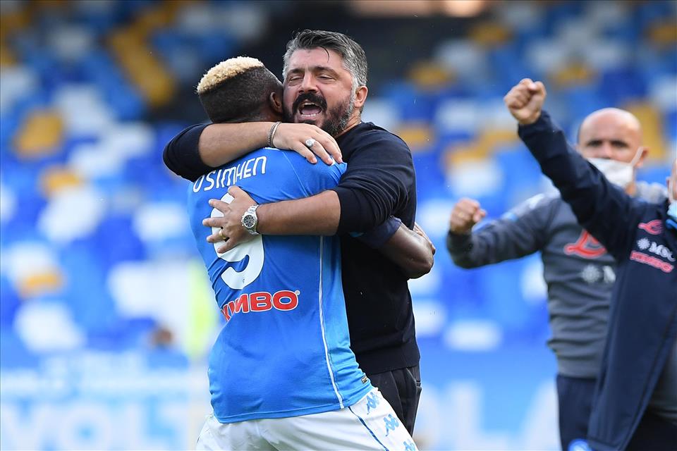 Un Napoli sontuoso schianta l’Atalanta 4-1. Superiorità fisica, tecnica e tattica