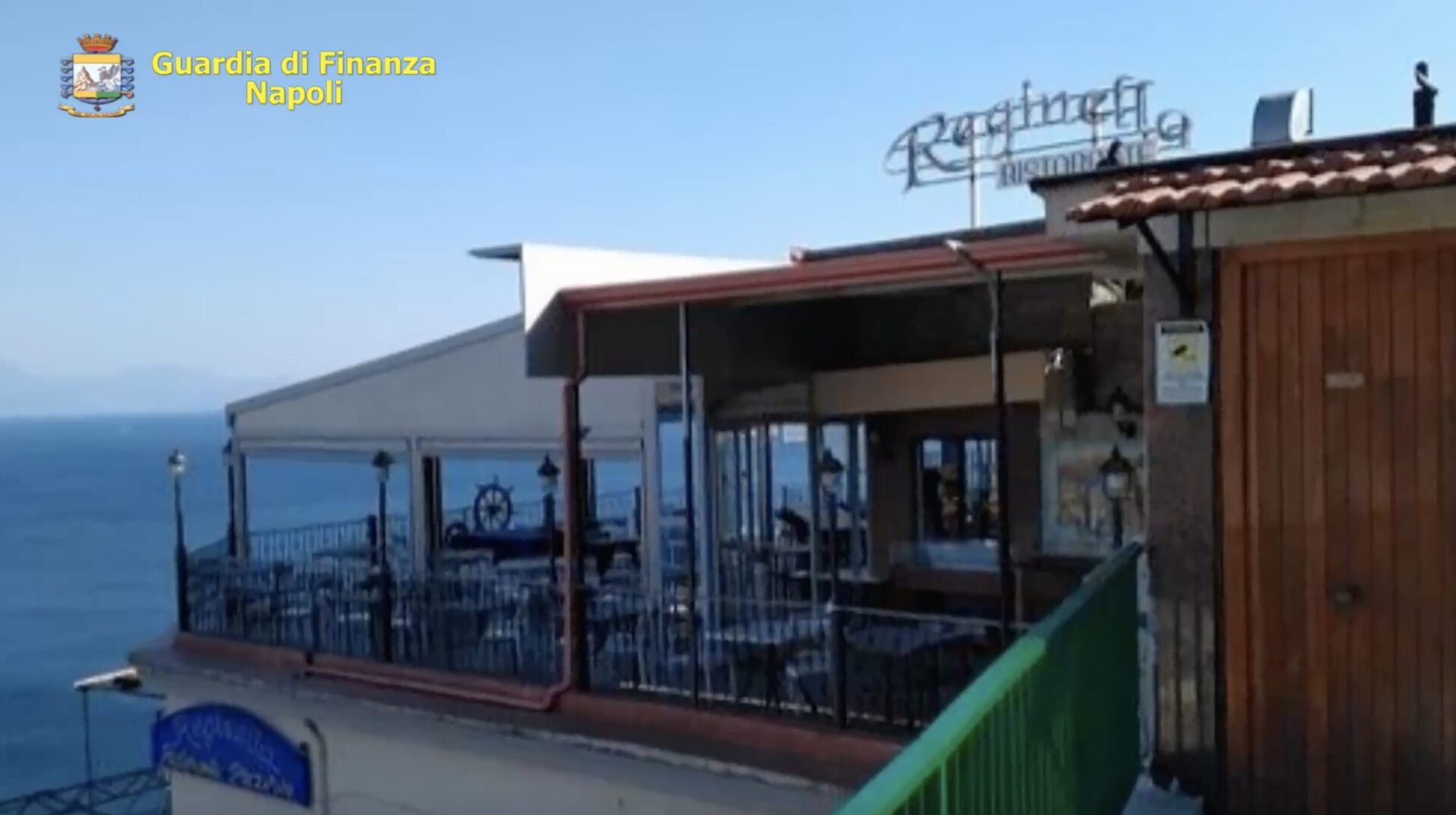 Posillipo, sequestrato il noto ristorante 'Reginella' per bancarotta fraudolenta