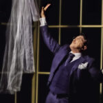 Le mani aperte al Cortese con Ariota per uno scontro senza tempo tra eros e anima