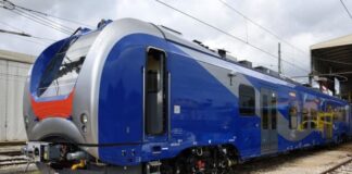 Pozzuoli, voragine in stazione: la linea ripartirà entro fine mese