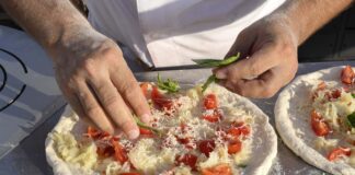 Pizza Village Napoli, Gigi D’Alessio sul palco la sera inaugurale
