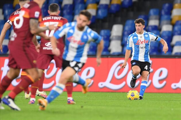 Un poker con la maglia di Diego: il Calcio Napoli annienta la Roma 4-0