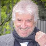 Gigi Proietti esce di scena nel giorno dei suoi 80 anni: addio ad un grande mattatore