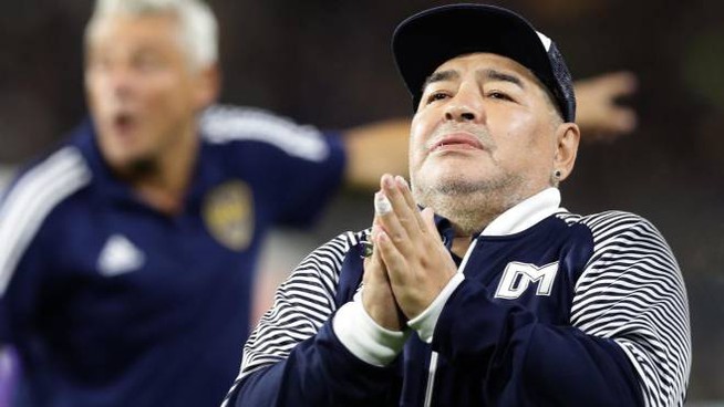Maradona, al via il processo sulla morte del Pibe de oro