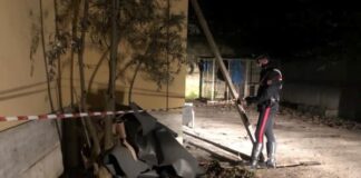 Giugliano, guaine date alle fiamme: 50enne arrestato dai Carabinieri