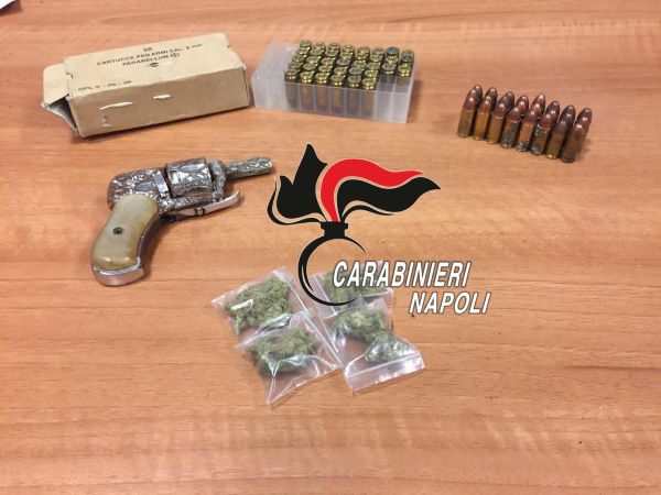 Napoli e provincia, lotta al traffico di armi: in due settimane sequestrate dieci pistole
