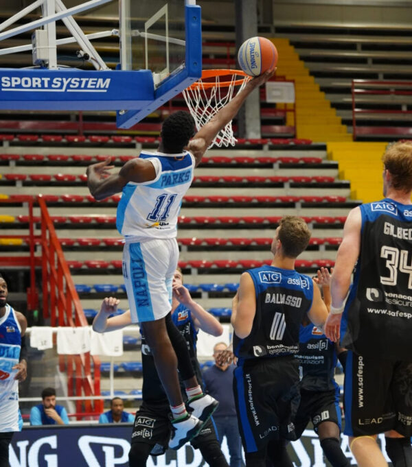 Supercoppa: Gevi Napoli Basket- Benacquista Latina 81-60