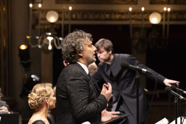 San Carlo, stasera il debutto dell'opera lirica in streaming. Confermati 16.000 ticket