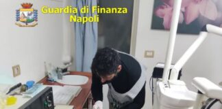 Soccavo, GdF scopre falso dentista evasore totale: denunciato un 52enne