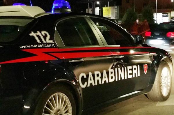 Salerno, arrestati due giovani pusher: uno di loro percepiva il reddito di cittadinanza