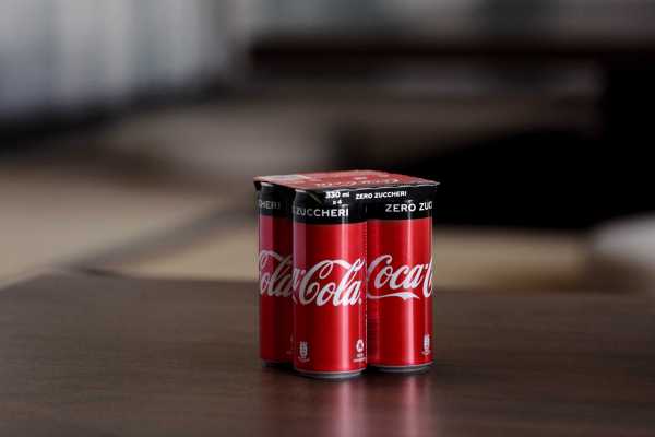Coca-Cola presenta l'innovativo packaging KeelClip™ made in Campania
