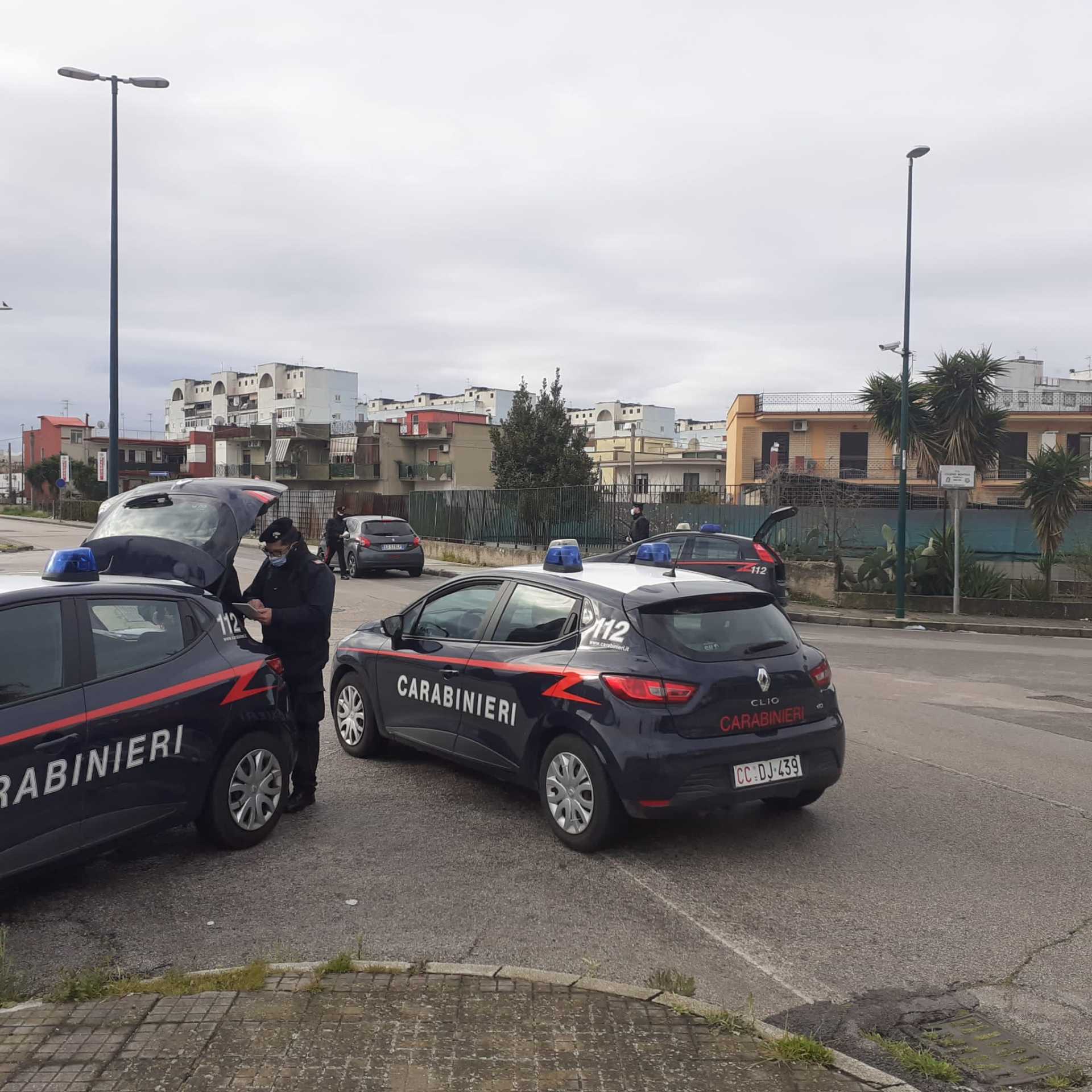 Napoli, bomba dal cavalcavia a Ponticelli: Fermate tre persone [video]
