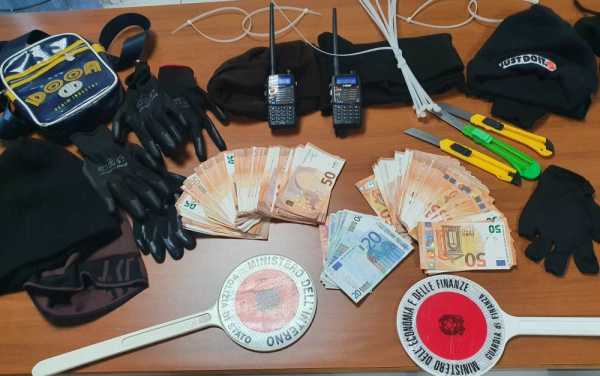 Nola: Rapina in banca, arrestati quattro uomini. I NOMI Nola: Rapina in banca, arrestati quattro uomini. I NOMI