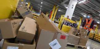 Amazon, primo sciopero dei lavoratori in Italia: stop alle consegne