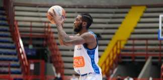 Gevi Napoli: gli azzurri sconfitti in casa da Ravenna per 67-70