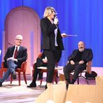 Maria De Filippi ospite al Maurizio Costanzo Show, ma è Vincenzo De Lucia