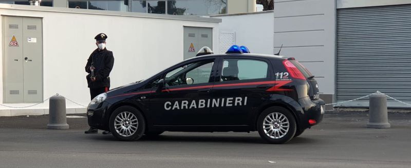 Afragola, Carabinieri setacciano il rione Salicelle: perquisizioni e sequestri
