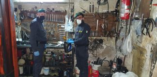 Aversa, Guardia Finanza: sequestrate 13 tonnellate rifiuti