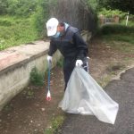Nuovo intervento di raccolta rifiuti dei volontari al Parco dei Camaldoli di Napoli