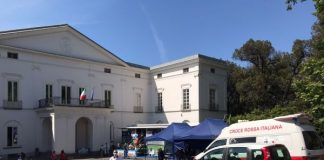 Vaccino anti Covid 19: camper Asl Napoli 1 alla Villa Floridiana fino al 6 giugno