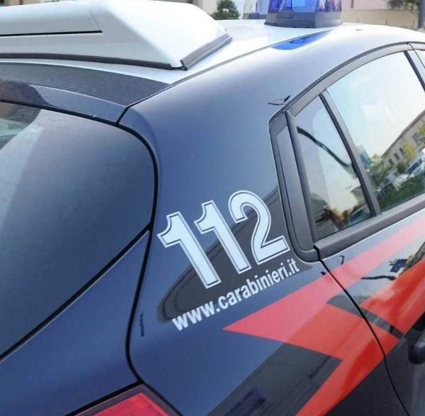 Monteforte Irpino, furto di prodotti per la cura del corpo: denunciata una 20enne