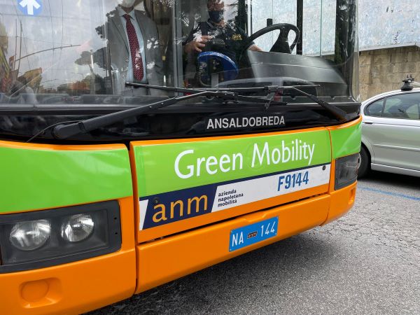 Mattarella a Napoli venerdì 27 maggio: le limitazioni al trasporto pubblico Mattarella a Napoli venerdì 27 maggio: le limitazioni al trasporto pubblico