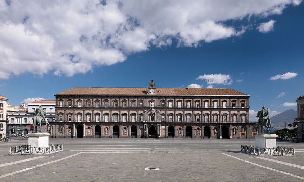 Napoli Città Libro 2021: l’atteso evento a Palazzo Reale e piazza Plebiscito dall’1 al 4 luglio