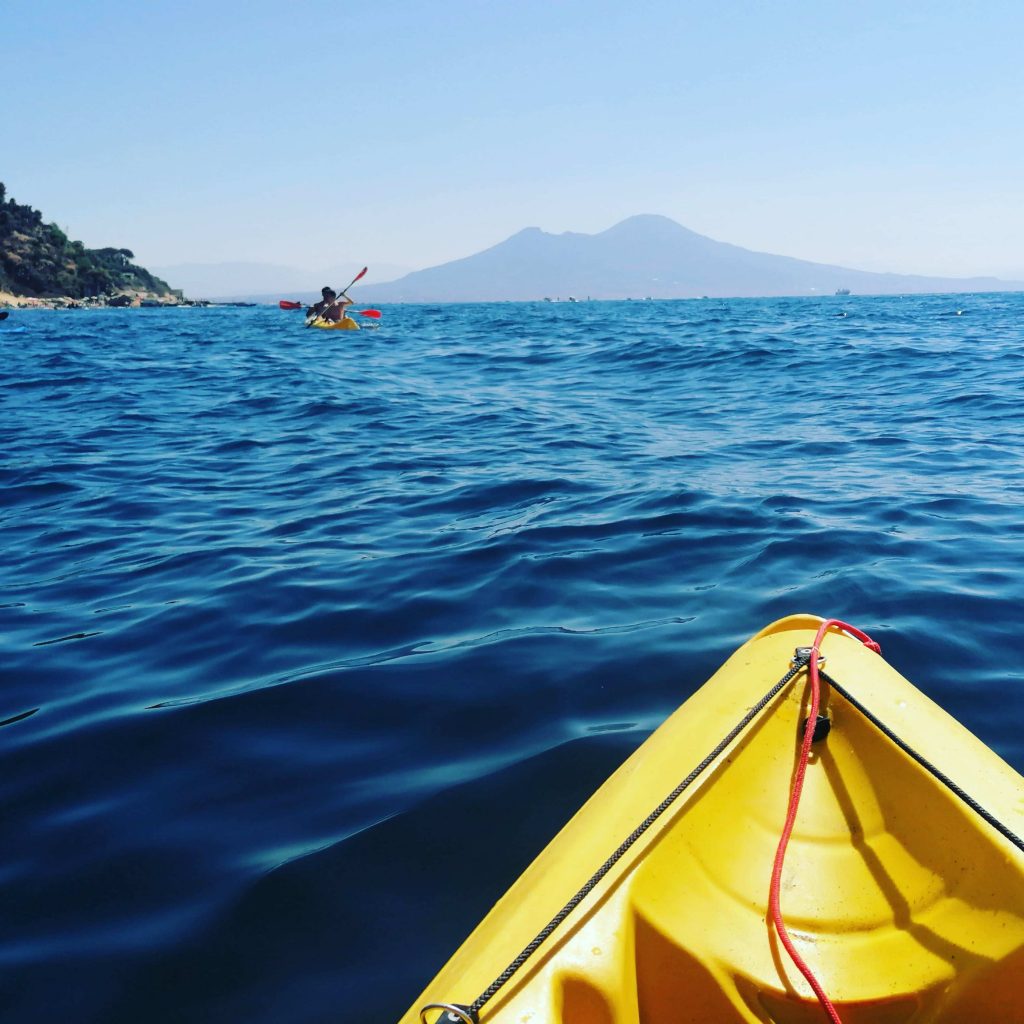 A Marechiaro il tour in kayak con aperitivo