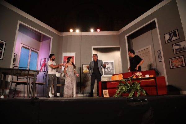 Paco De Rosa torna a teatro con "Vita, ovvero la tempesta perfetta"