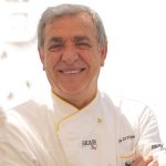 Al Gran Caffè Gambrinus Nicola Di Filippo presenta il suo libro “Uno Chef- Una storia tra i grandi personaggi”