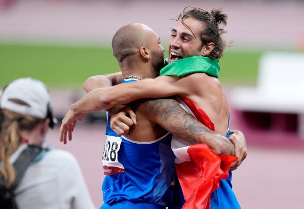 Tokyo 2020, due ori da leggenda: Tamberi e Jacobs trionfano nel Salto in alto e nei 100 metri Tokyo 2020, due ori da leggenda: Tamberi e Jacobs trionfano nel Salto in alto e nei 100 metri